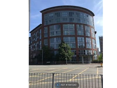 Flat to rent in Lee Bank Middleway, Birmingham B15