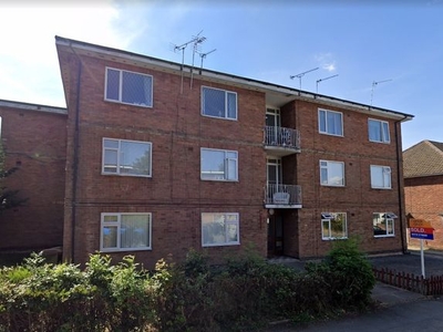 Flat to rent in Sunbury Road, Willenhall, Coventry CV3