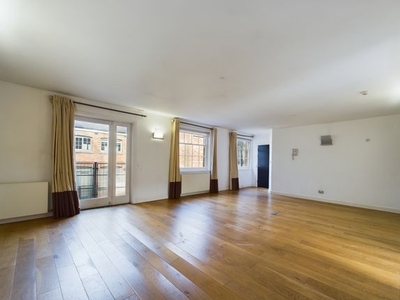 Penthouse to rent in Castle Gate, Nottingham, Nottinghamshire NG1