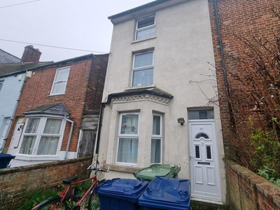 Semi-detached house to rent in James Street, Oxford OX4