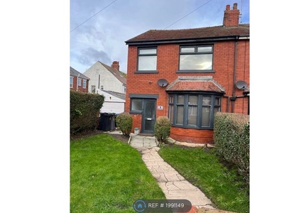 Semi-detached house to rent in Rosemary Avenue, Blackpool FY4