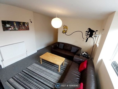 Semi-detached house to rent in Stanbury Avenue, Bristol BS16