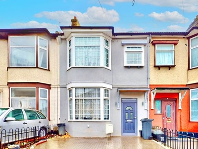 Terraced house for sale in Mayville Road, Ilford IG1