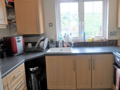 Terraced house to rent in Imperial Way, Chislehurst, Bromley BR7