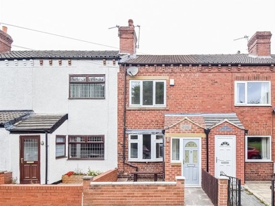 Terraced house to rent in Weeland Road, Sharlston Common WF4