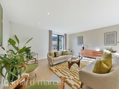 Town house for sale in Beatrice Place, London SW19