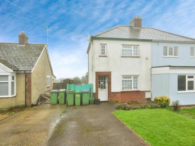 2 Bedroom Semi-detached House For Sale In Folkestone, Kent