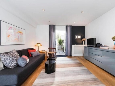 3 Bedroom Apartment For Sale In Salford, Manchester