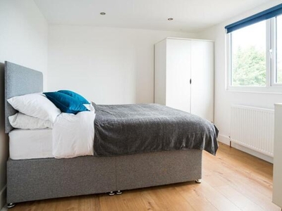 3 Bedroom Shared Living/roommate Nottingham Nottinghamshire