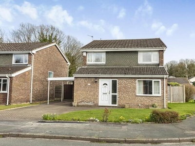 4 Bedroom Detached House For Sale In High Legh