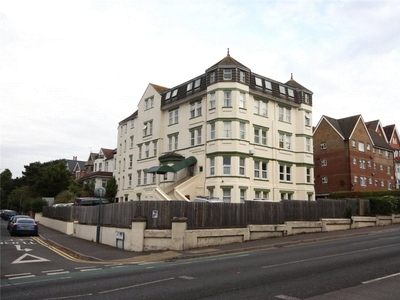 Carlton Court, 428 Christchurch Road, Bournemouth, BH1 2 bedroom flat/apartment in 428 Christchurch Road