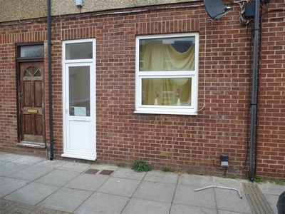 1 bedroom apartment for rent in North End Avenue, PORTSMOUTH, PO2