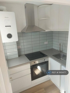 1 bedroom flat for rent in Meridian Place, Bristol, BS8