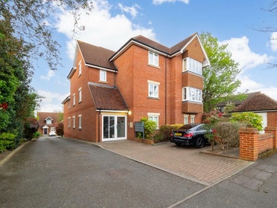 2 bedroom apartment to rent Ewell, SM2 6GS