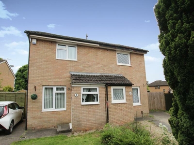 2 bedroom semi-detached house for rent in Broadways Drive- Stapleton, BS16