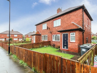 2 bedroom semi-detached house for sale in Felton Drive, Forest Hall, NE12