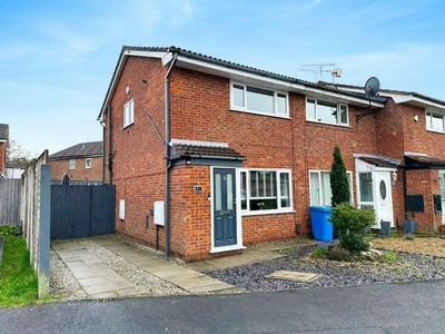 2 bedroom semi-detached house to rent Lane End, WA3 6QN