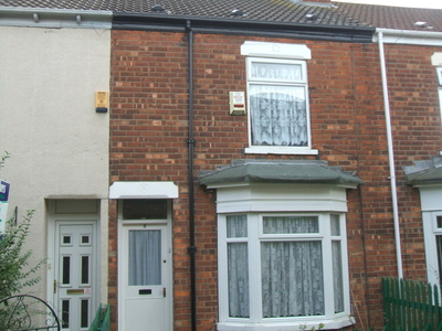 2 bedroom terraced house for rent in 5 Rosebury Villas, Rosmead Street, Hull, HU9 2TN, HU9