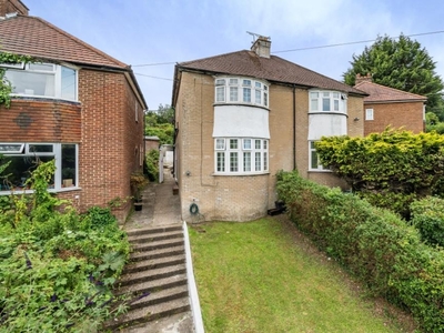 3 Bed House For Sale in High Wycombe, Buckinghamshire, HP12 - 5093318