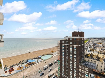 3 bedroom apartment for sale in Kings Road, Brighton, East Sussex, BN1