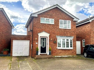 3 bedroom detached house for sale Hawkwell, SS2 6SJ