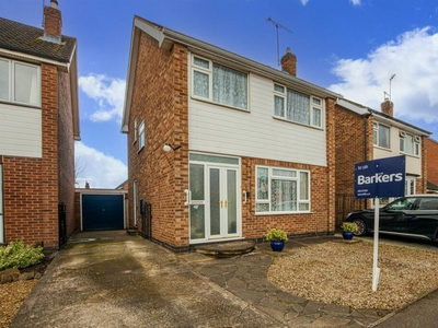 3 bedroom detached house for sale in Eton Close, Knighton, Leicester, LE2