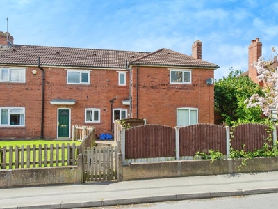 3 bedroom end of terrace house for sale in Westfield Grove, Allerton Bywater, Castleford, WF10