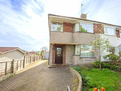3 bedroom semi-detached house for sale in Falcondale Road, Bristol, BS9