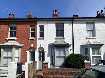 3 bedroom terraced house for rent in Woodlawn Street Whitstable CT5