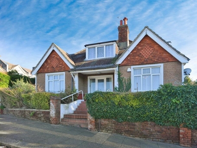 4 bedroom detached house for sale in Dudley Road, Brighton, BN1