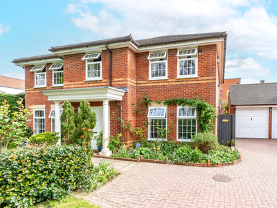 4 bedroom detached house for sale in John Repton Gardens, BS10 6TH, BS10