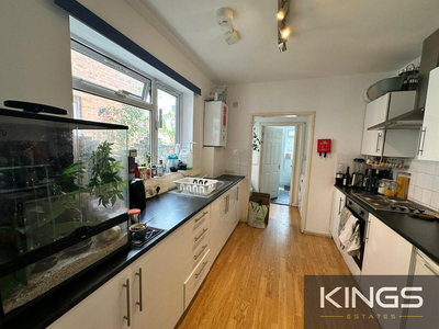 4 bedroom terraced house for rent in Handel Terrace, Southampton, SO15