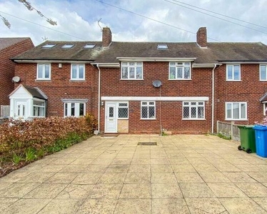 4 bedroom terraced house for sale Wolverhampton, WV11 2DB