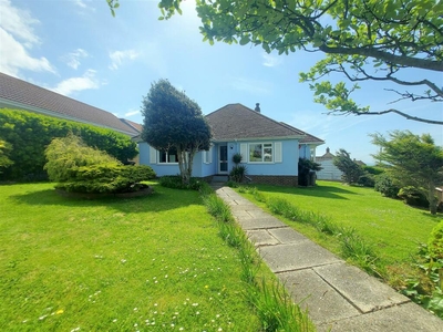 5 bedroom detached house for sale in The Park, Rottingdean, Brighton, BN2