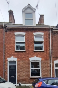 3 bedroom terraced house for rent in Portland Street, Exeter, EX1
