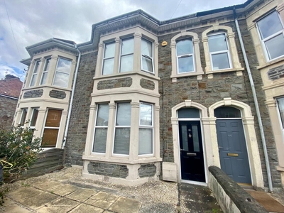 5 bedroom terraced house for rent in Victoria Street, Staple Hill, Bristol, BS16