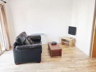 1 bedroom apartment for rent in Canal Wharf, Waterfront Walk, B1