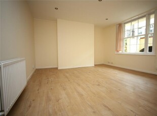 1 bedroom apartment for rent in Grosvenor Place South, Cheltenham, Gloucestershire, GL52