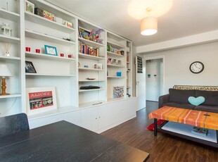 1 bedroom apartment for rent in Portobello Road, Notting Hill W11