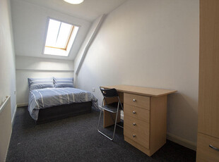 1 bedroom end of terrace house for rent in STUDENTS ONLY - Room 5, 156c, Mansfield Road, Nottingham, NG1 3HW, NG1