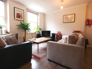 1 bedroom flat for rent in Chapel Market, Islington, N1