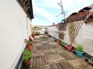 1 bedroom flat for rent in Cotham Vale - Cotham, BS6
