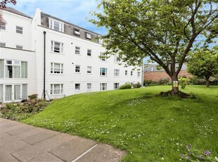 1 bedroom retirement property for rent in Mercian Court, 46 Park Place, Cheltenham, GL50 2RA, GL50