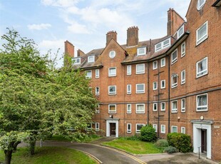 1 bedroom flat for rent in South End Close, London, NW3