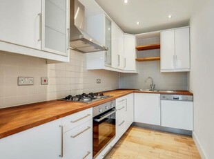 1 bedroom flat for rent in Thrawl Street, Spitalfields, London, E1