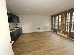 2 bedroom apartment for rent in 19 St Michaels Road, Northampton, NN1