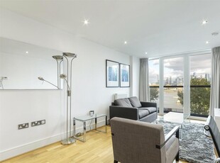 2 bedroom apartment for rent in Beacon Point, 12 Dowells Street, London, SE10