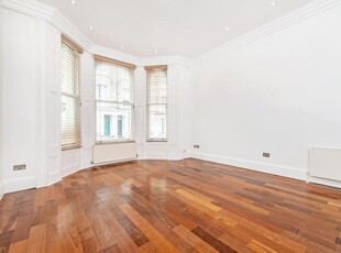 2 bedroom apartment for rent in Campden Hill Gardens London W8