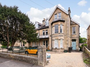 2 bedroom apartment for rent in Combe Park, Bath, BA1