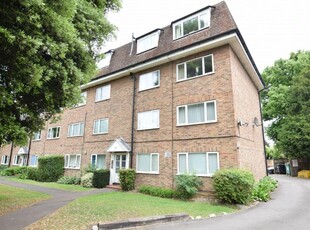 2 bedroom apartment for rent in Sutton Common Road, Sutton, Surrey, SM1